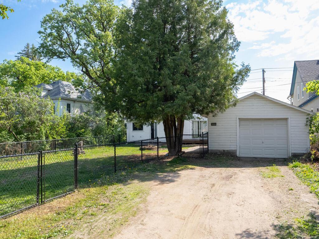 5844 Stagecoach Trail, Stillwater, Minnesota image 6