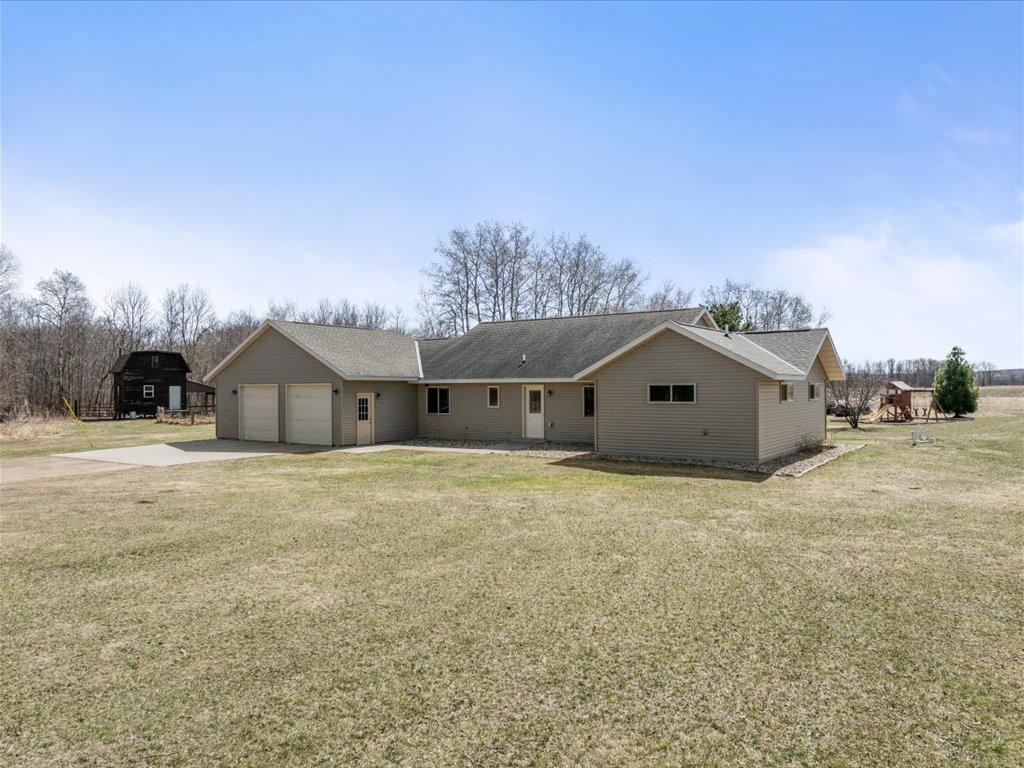 33395 464th Street, Motley, Minnesota image 3