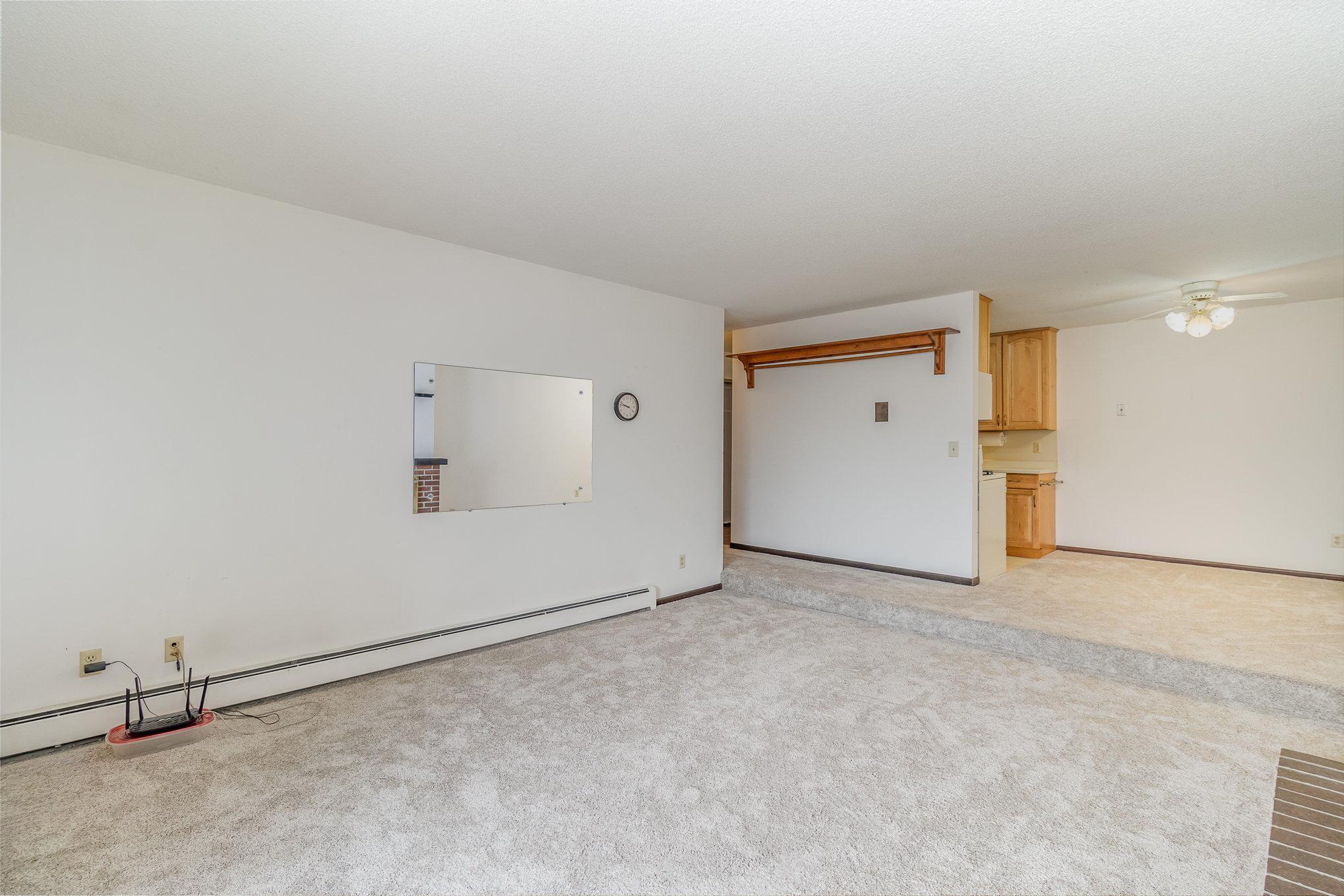 4207 Lakeside Avenue #332, Brooklyn Center, Minnesota image 8