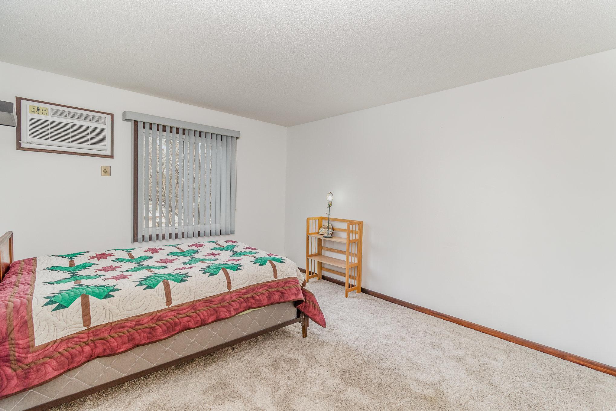 4207 Lakeside Avenue #332, Brooklyn Center, Minnesota image 11