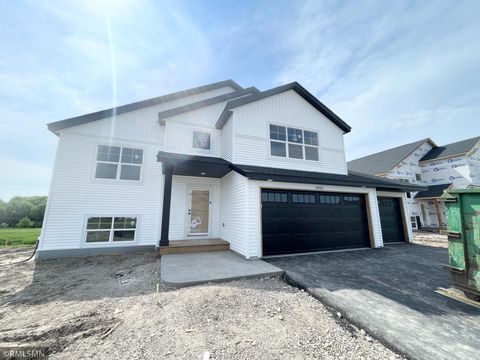 Homes For Sale - 19890 Ely Avenue<br/> Washington County, Forest Lake, MN 55025