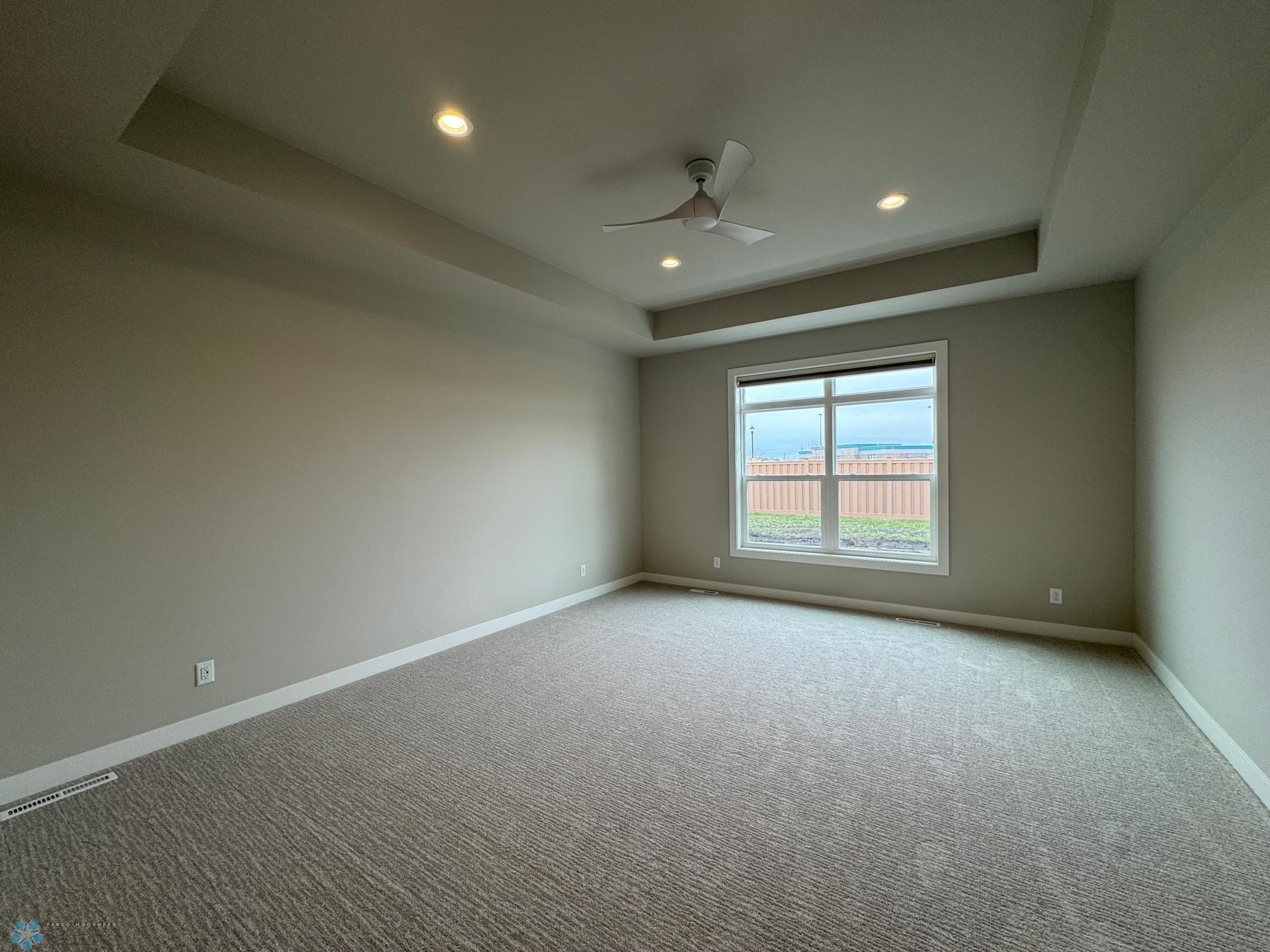 West Fargo, North Dakota 58078, United States, 3 Bedrooms Bedrooms, ,3 BathroomsBathrooms,Residential,Pending,58855