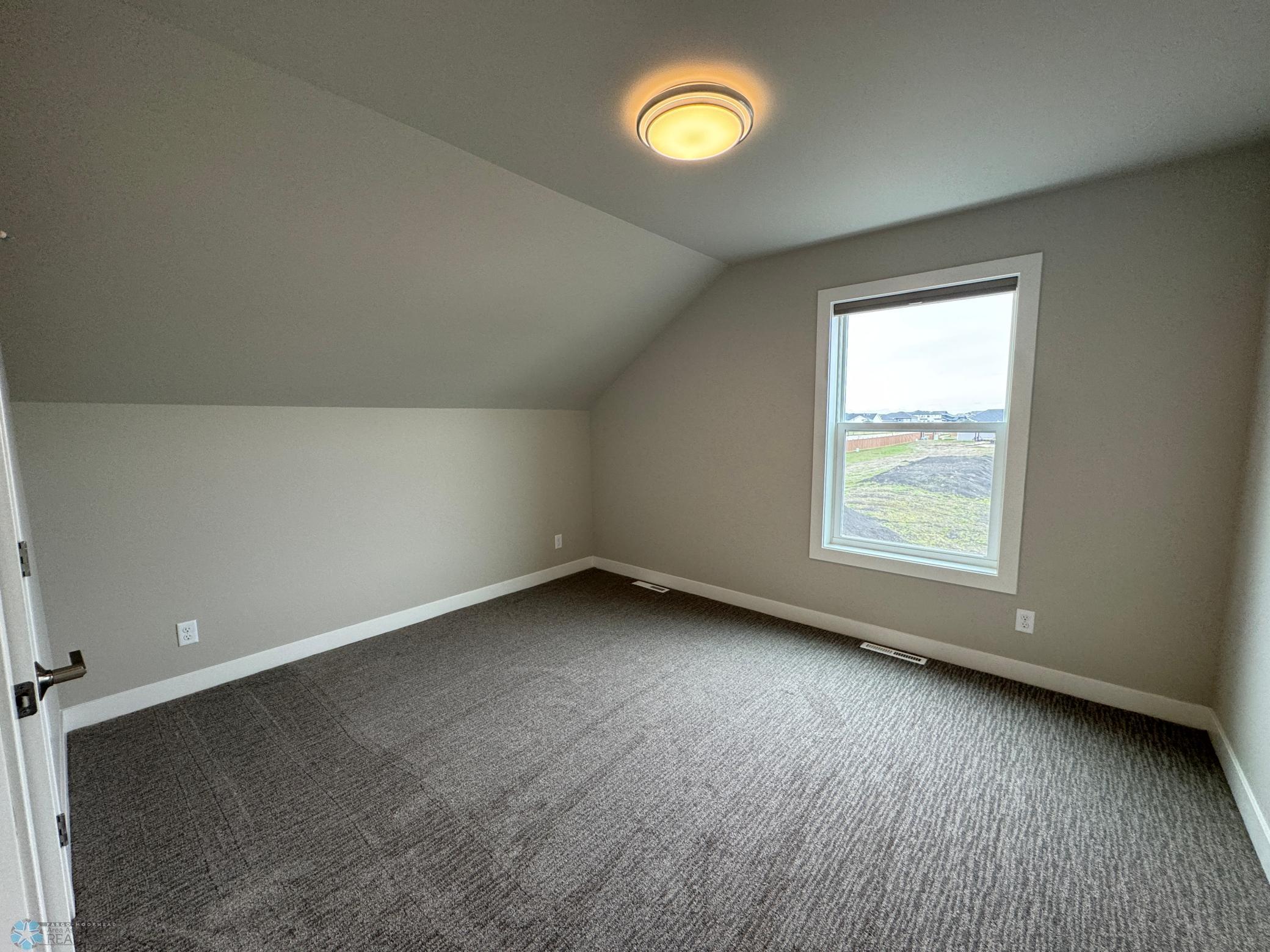 West Fargo, North Dakota 58078, United States, 3 Bedrooms Bedrooms, ,3 BathroomsBathrooms,Residential,Pending,58855