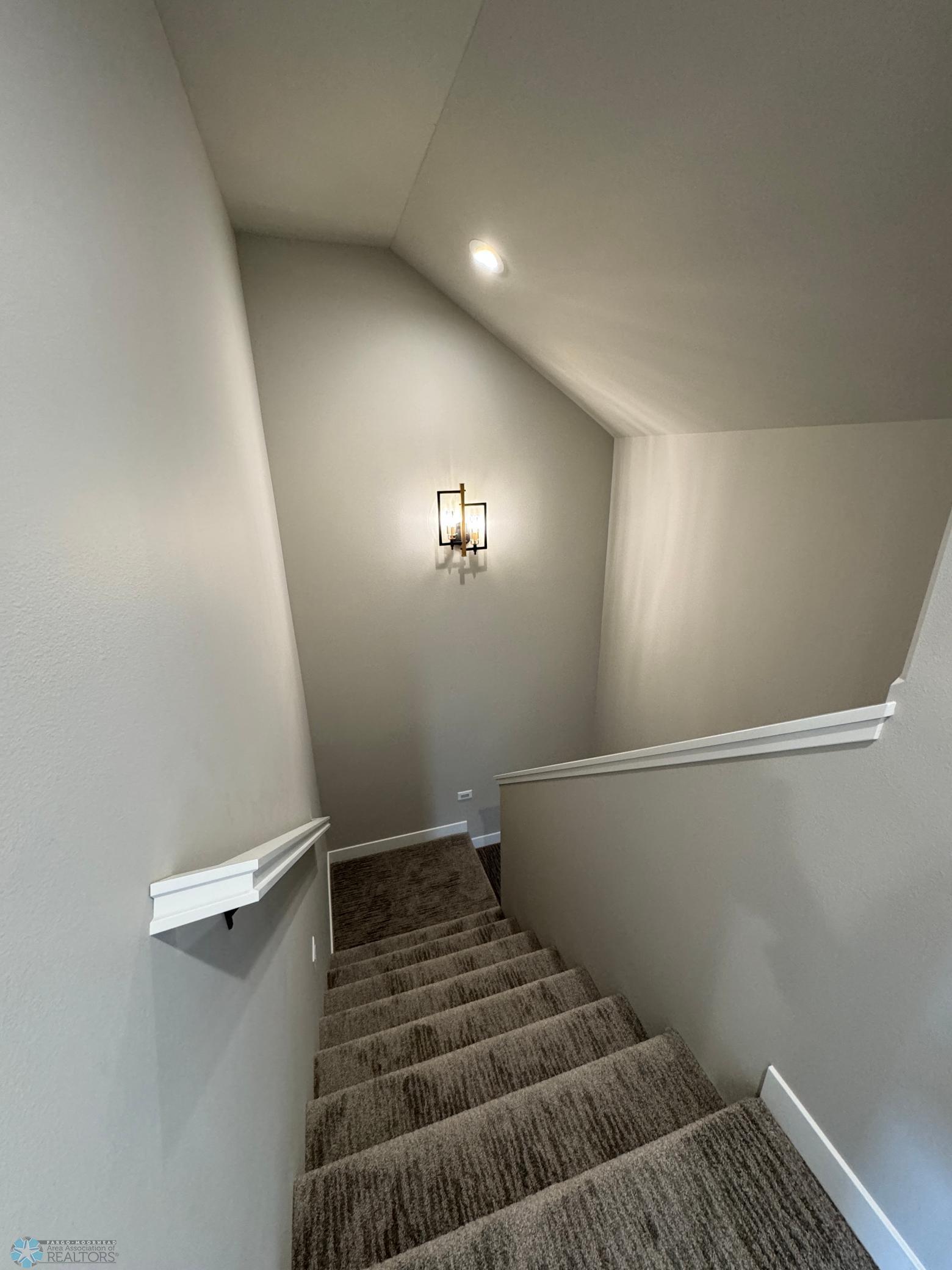 West Fargo, North Dakota 58078, United States, 3 Bedrooms Bedrooms, ,3 BathroomsBathrooms,Residential,Pending,58855