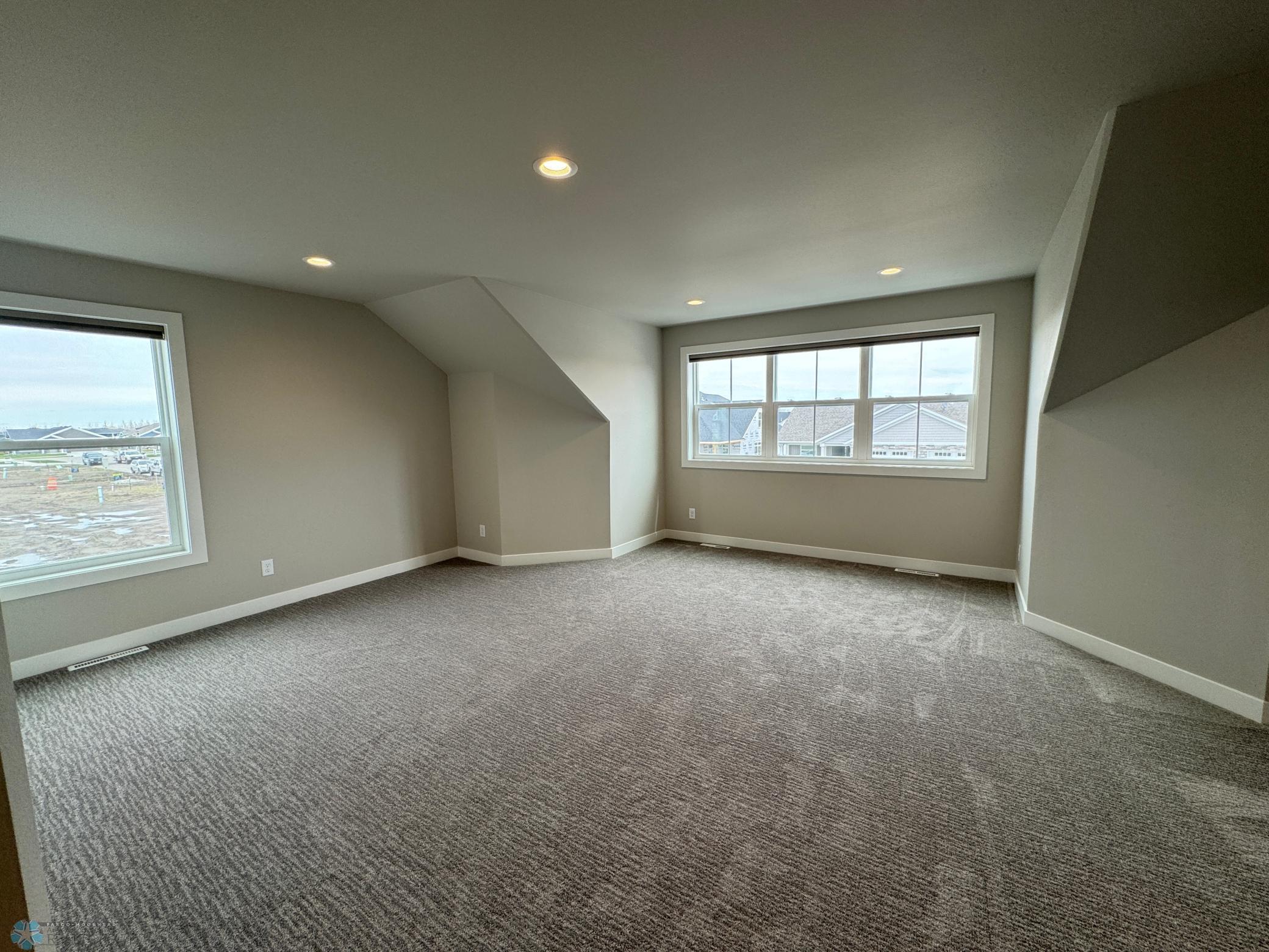 West Fargo, North Dakota 58078, United States, 3 Bedrooms Bedrooms, ,3 BathroomsBathrooms,Residential,Pending,58855