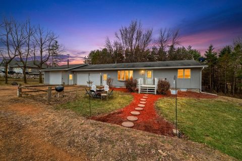 Homes For Sale - 11841 W 250th Street<br/> Belle Plaine, MN 56011