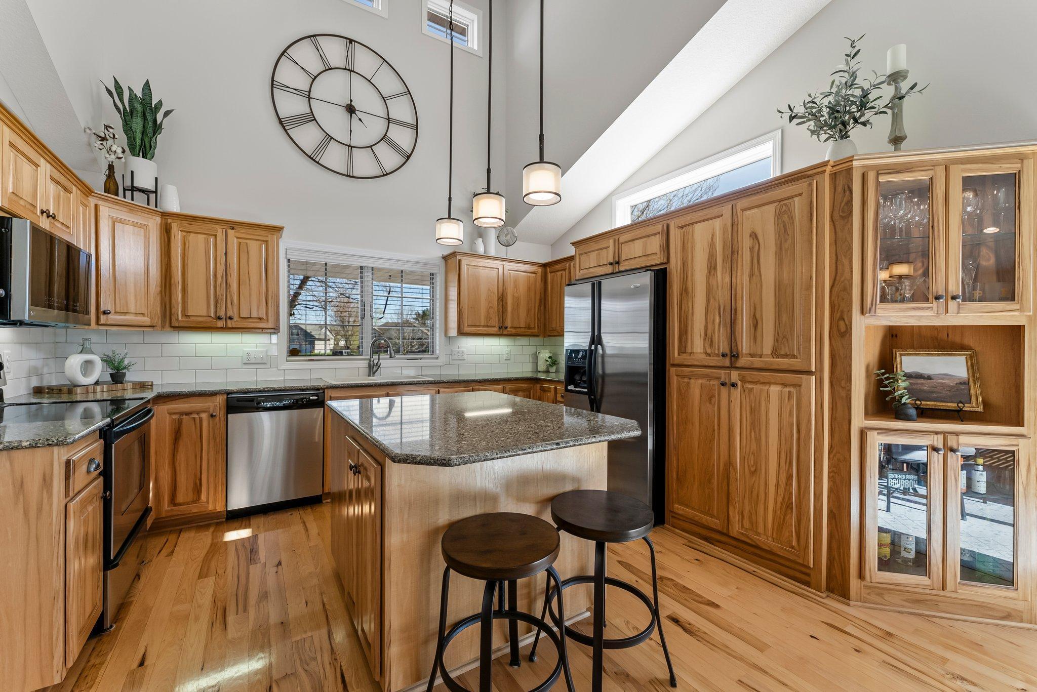 6062 Goodview Trail Bay, Hugo, Minnesota image 21