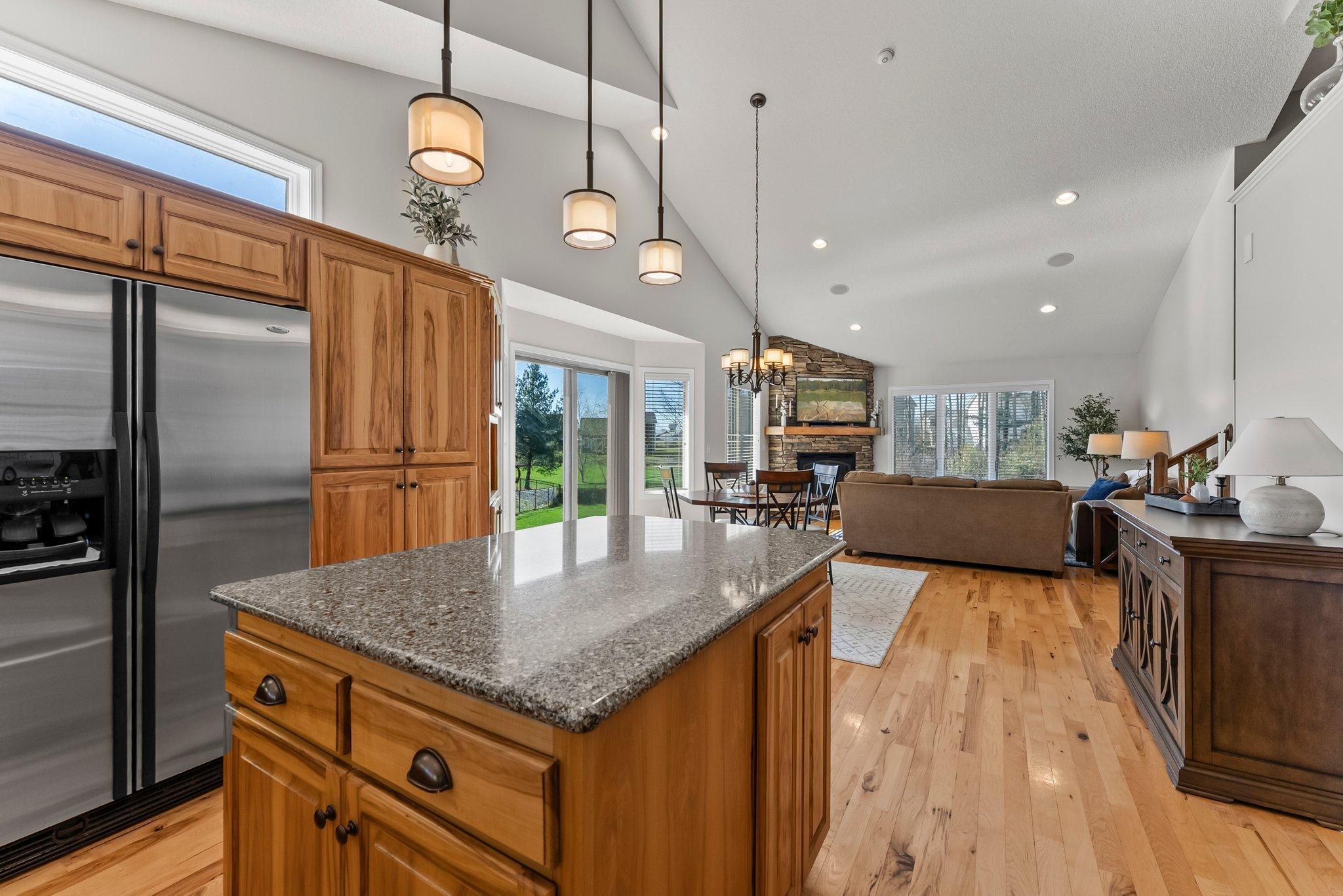 6062 Goodview Trail Bay, Hugo, Minnesota image 24