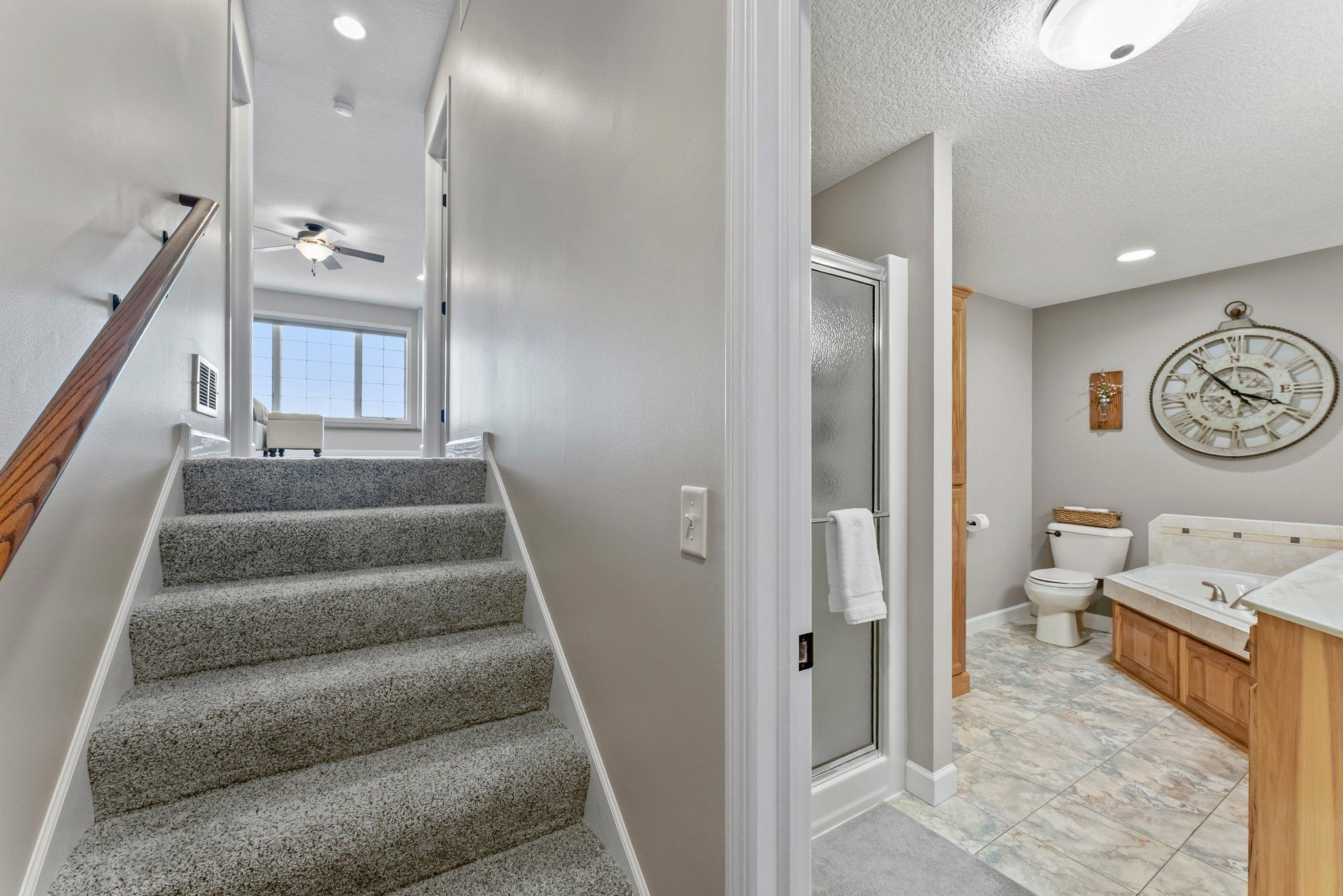 6062 Goodview Trail Bay, Hugo, Minnesota image 37