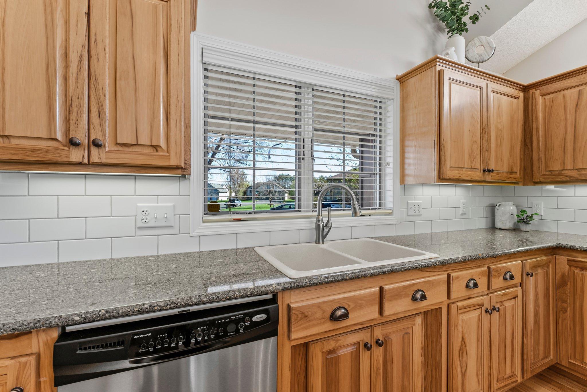 6062 Goodview Trail Bay, Hugo, Minnesota image 23
