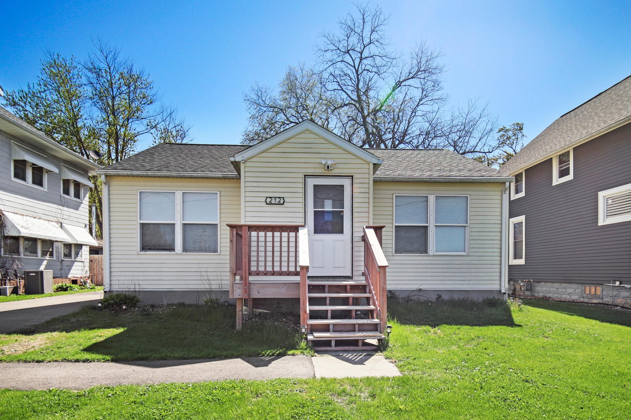 212 1st Street, Rose Creek, Minnesota image 1
