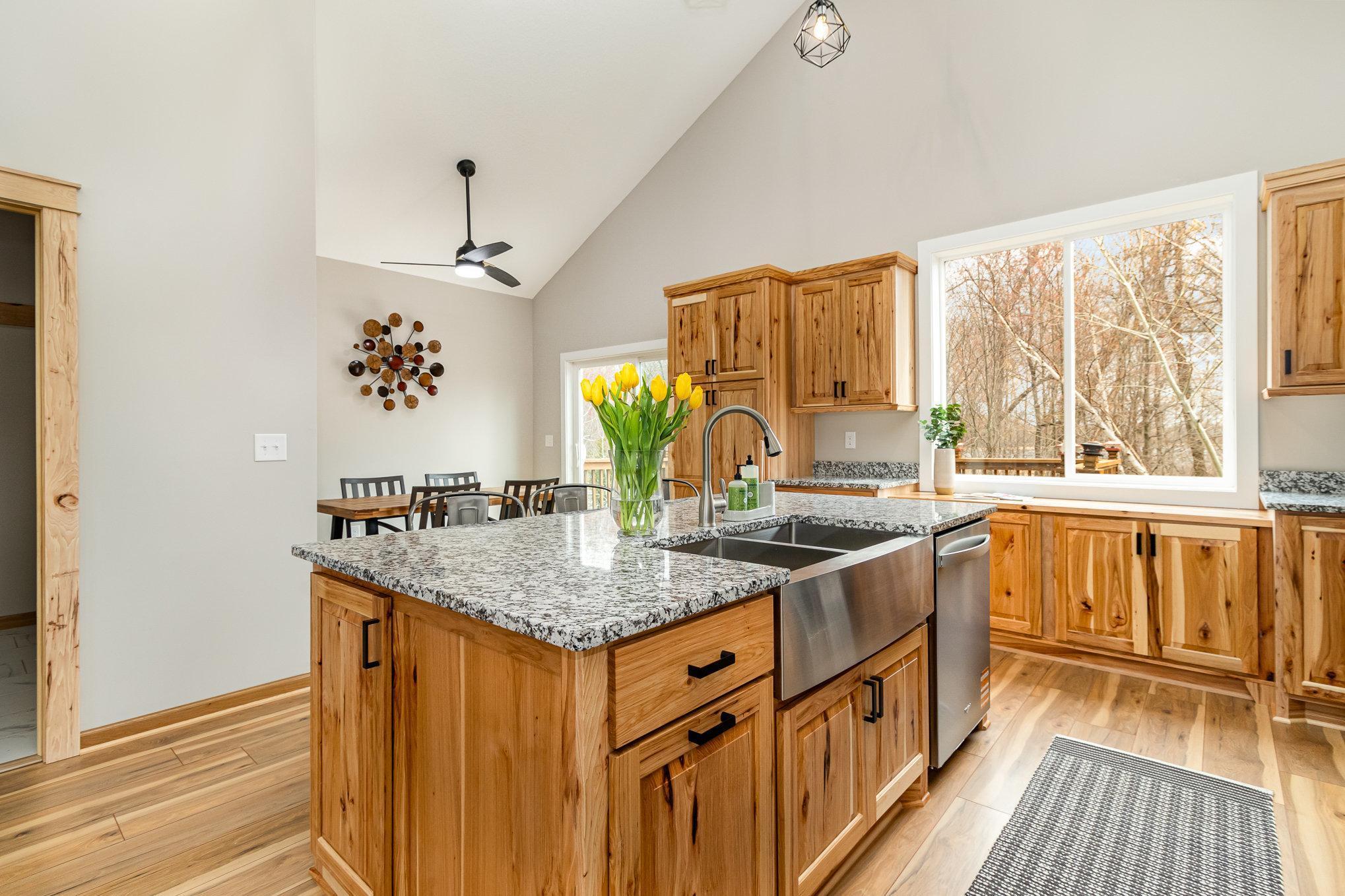 575 Elins Lake Road, Cambridge, Minnesota image 11