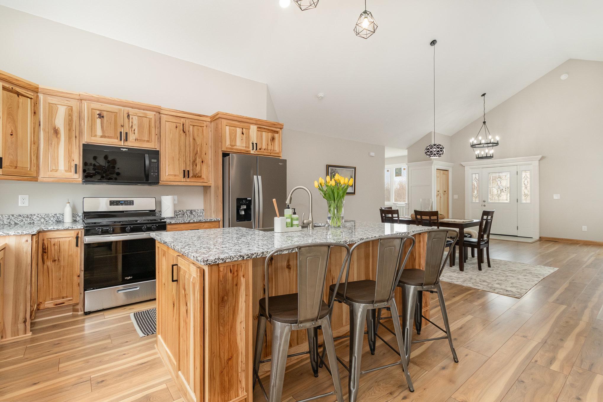575 Elins Lake Road, Cambridge, Minnesota image 6