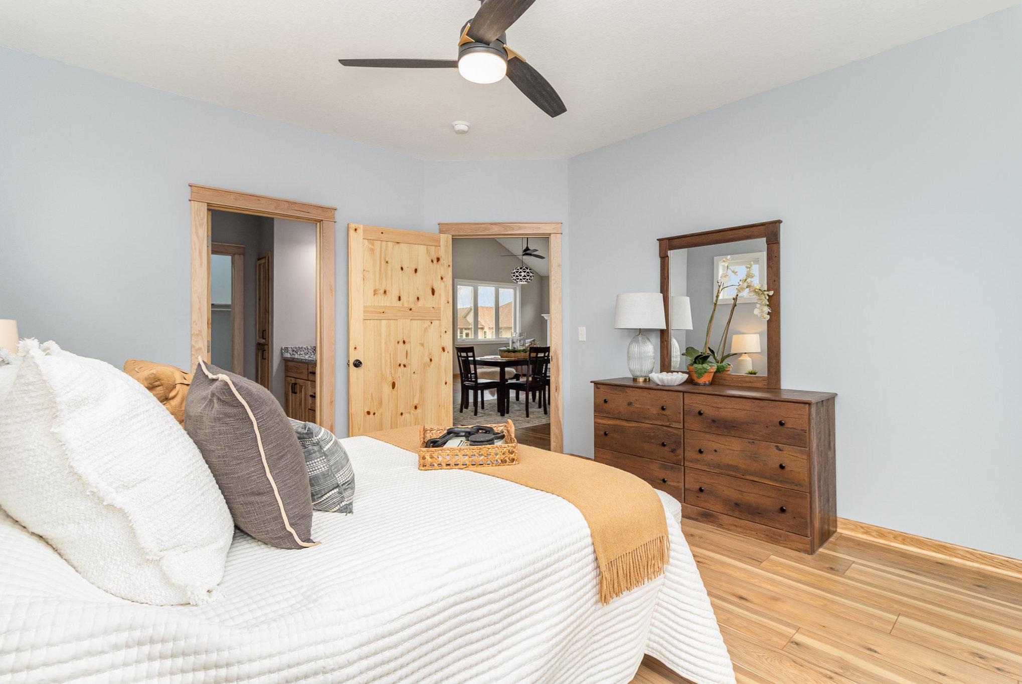 575 Elins Lake Road, Cambridge, Minnesota image 16