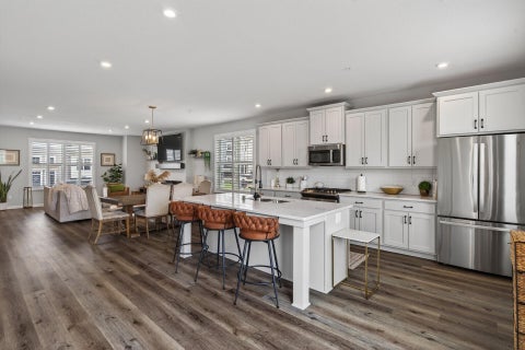 Townhouse For Sale - 13524 Territorial Circle<br/> Hennepin County, Maple Grove, MN 55369