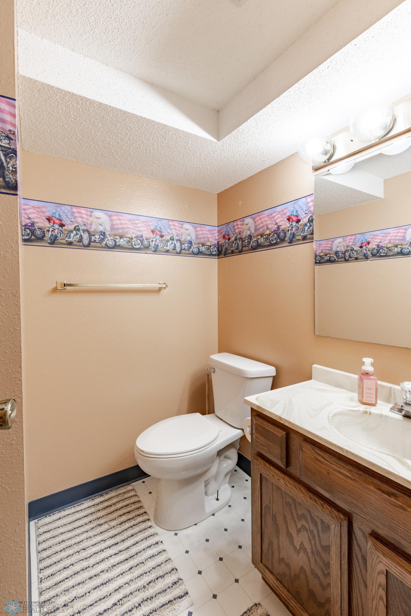1123 19th Street, Moorhead, Minnesota image 39