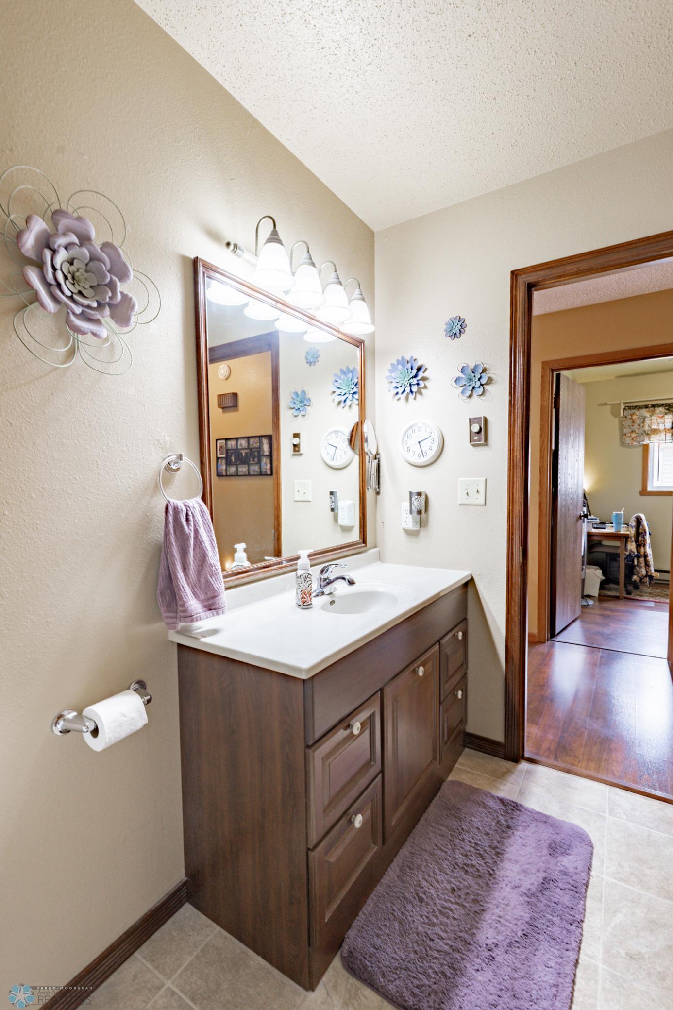1123 19th Street, Moorhead, Minnesota image 28