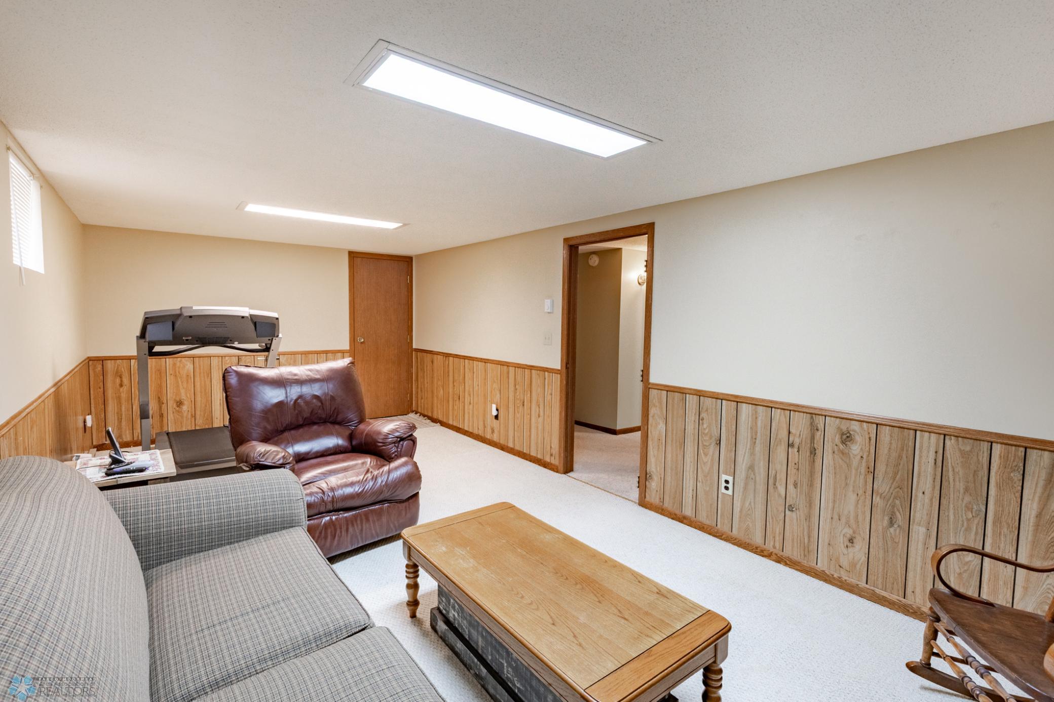 1123 19th Street, Moorhead, Minnesota image 36