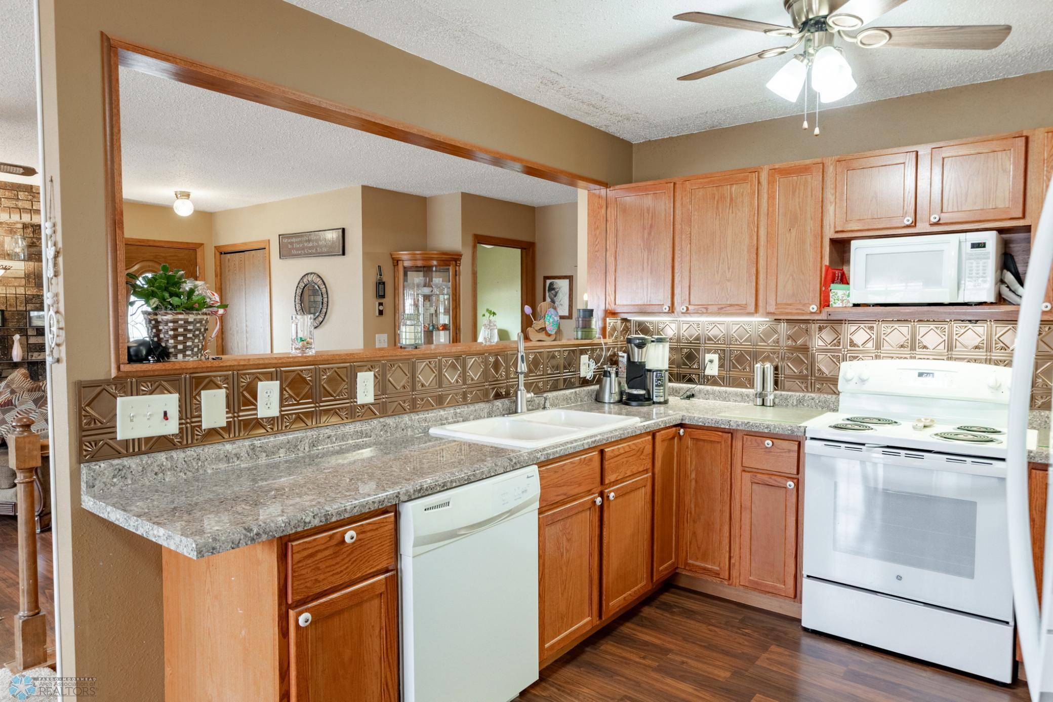 1123 19th Street, Moorhead, Minnesota image 17