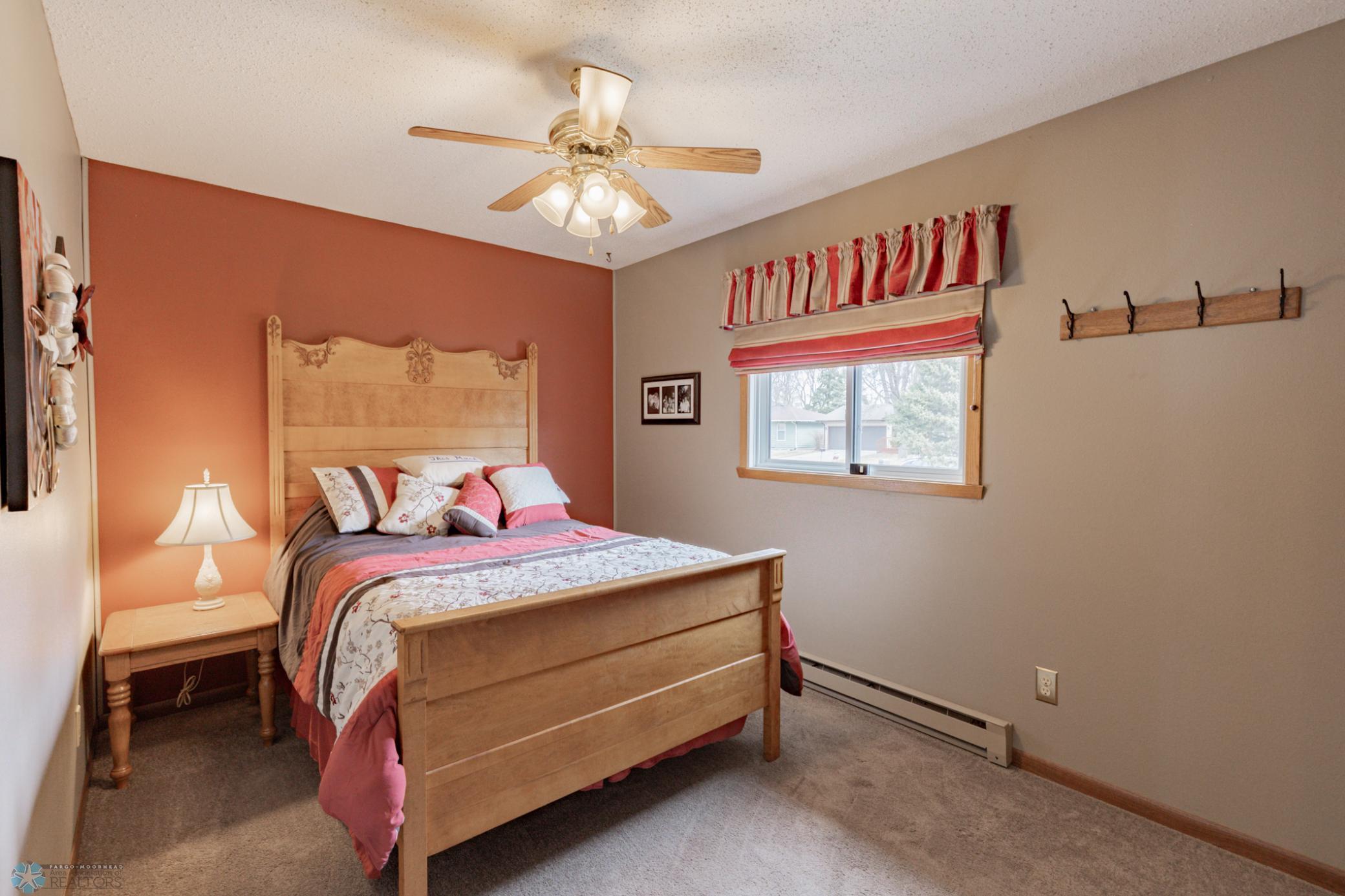 1123 19th Street, Moorhead, Minnesota image 30
