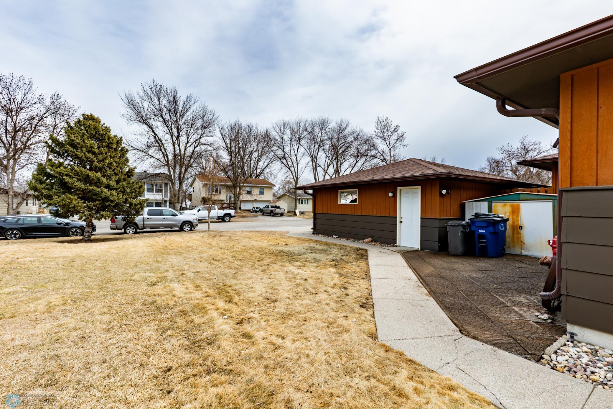 1123 19th Street, Moorhead, Minnesota image 4