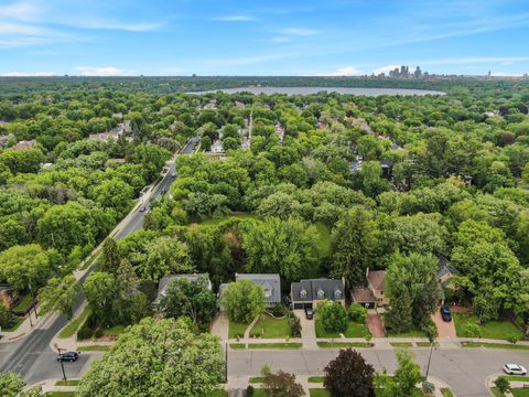 Homes For Sale - 2212 W 53rd Street<br/> Minneapolis, MN 55419