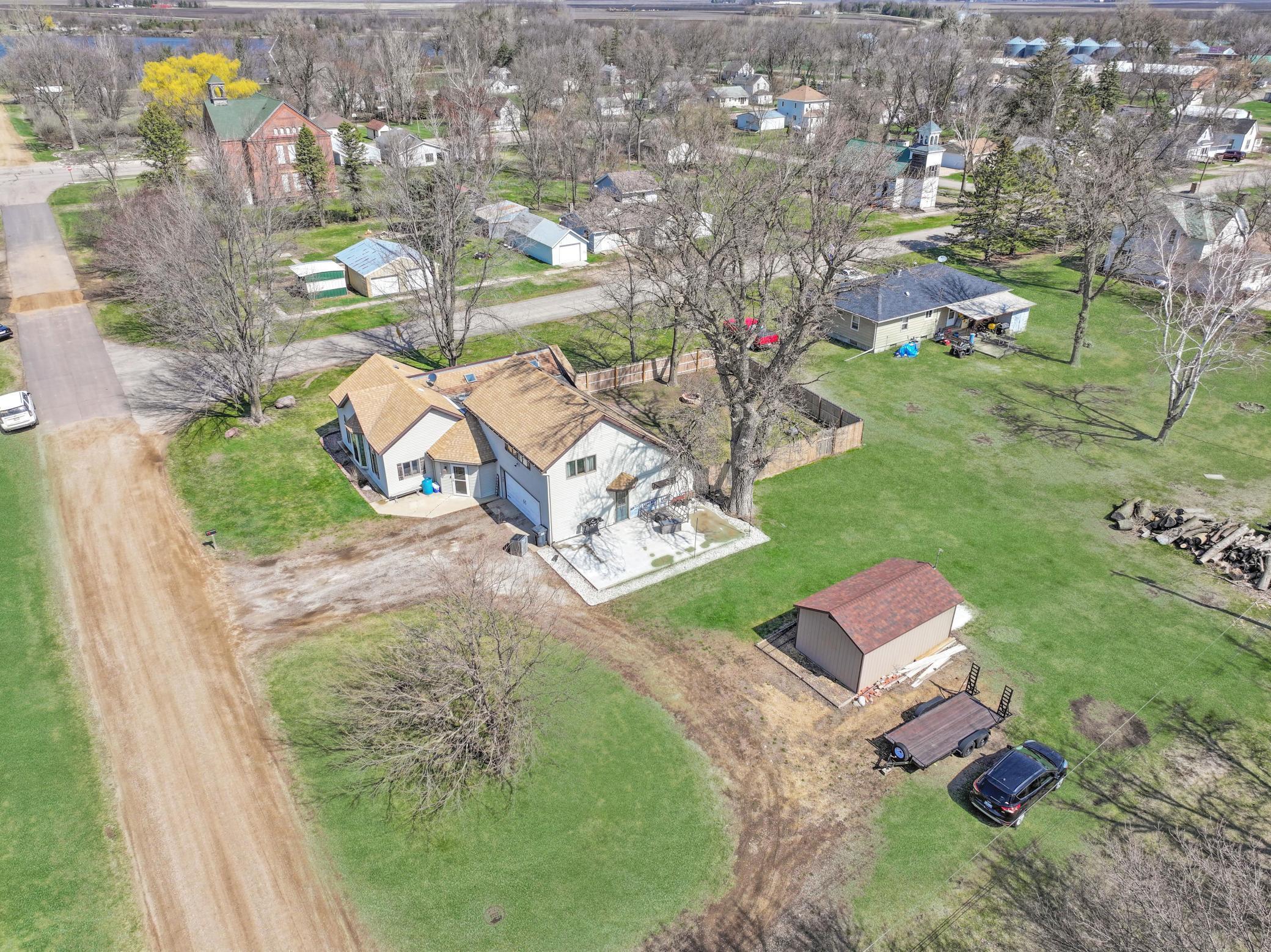 301 SW Cole Avenue, Avoca, Minnesota image 2