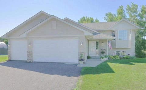 Homes For Sale - 425 66th Street<br/> Waverly, MN 55390
