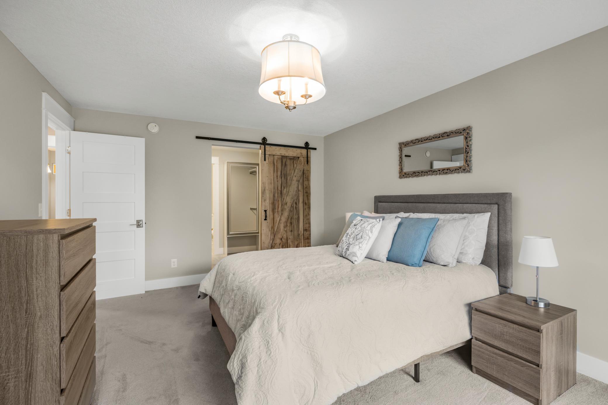 10401 Cedar Lake Road #319, Minnetonka, Minnesota image 10