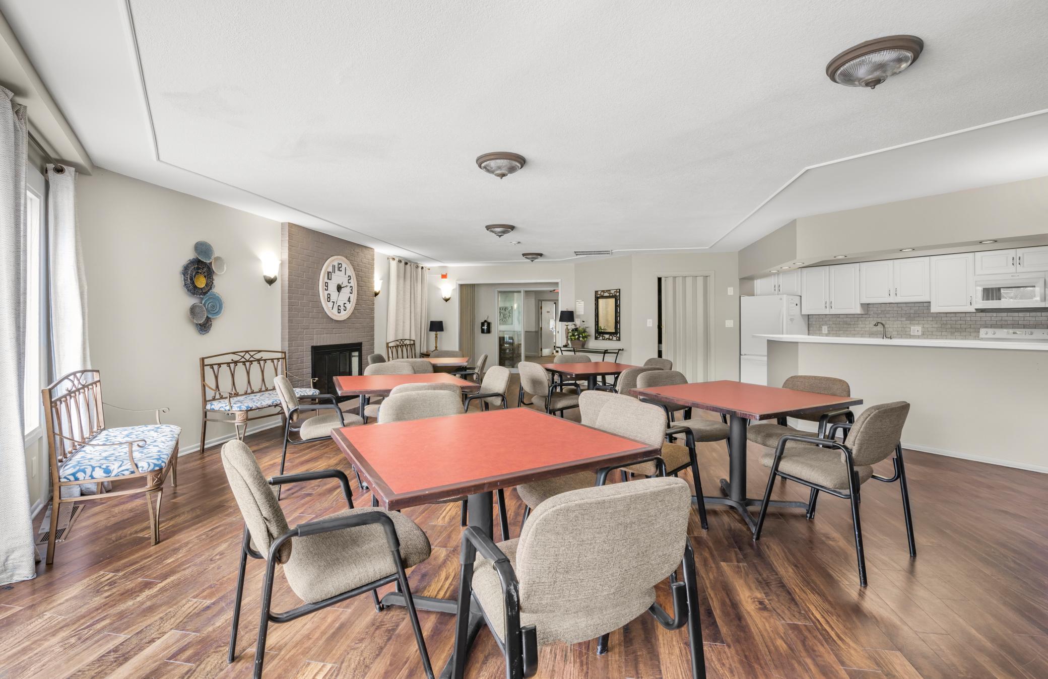 10401 Cedar Lake Road #319, Minnetonka, Minnesota image 23