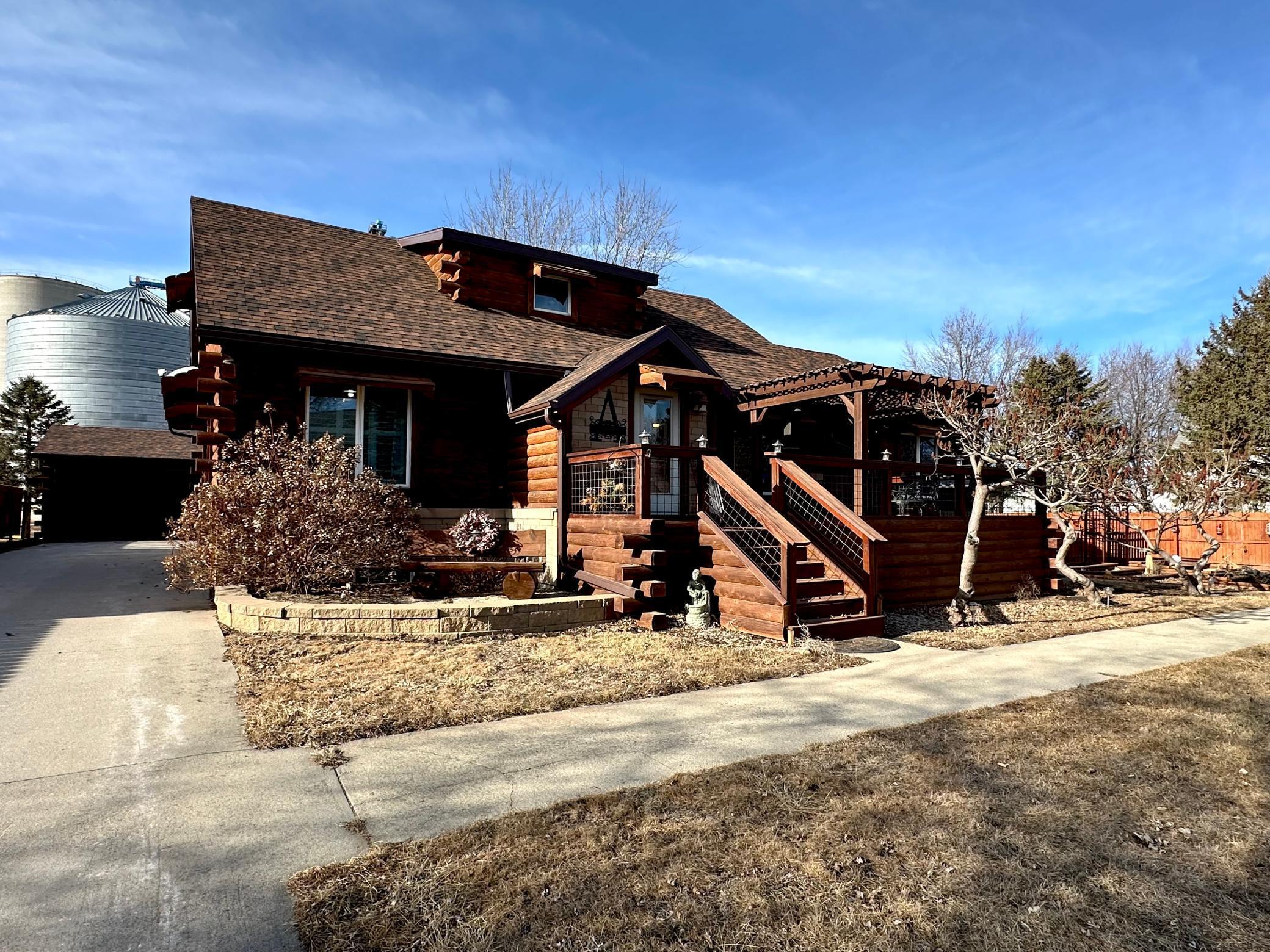 1210 3rd Avenue, Brewster, Minnesota image 3