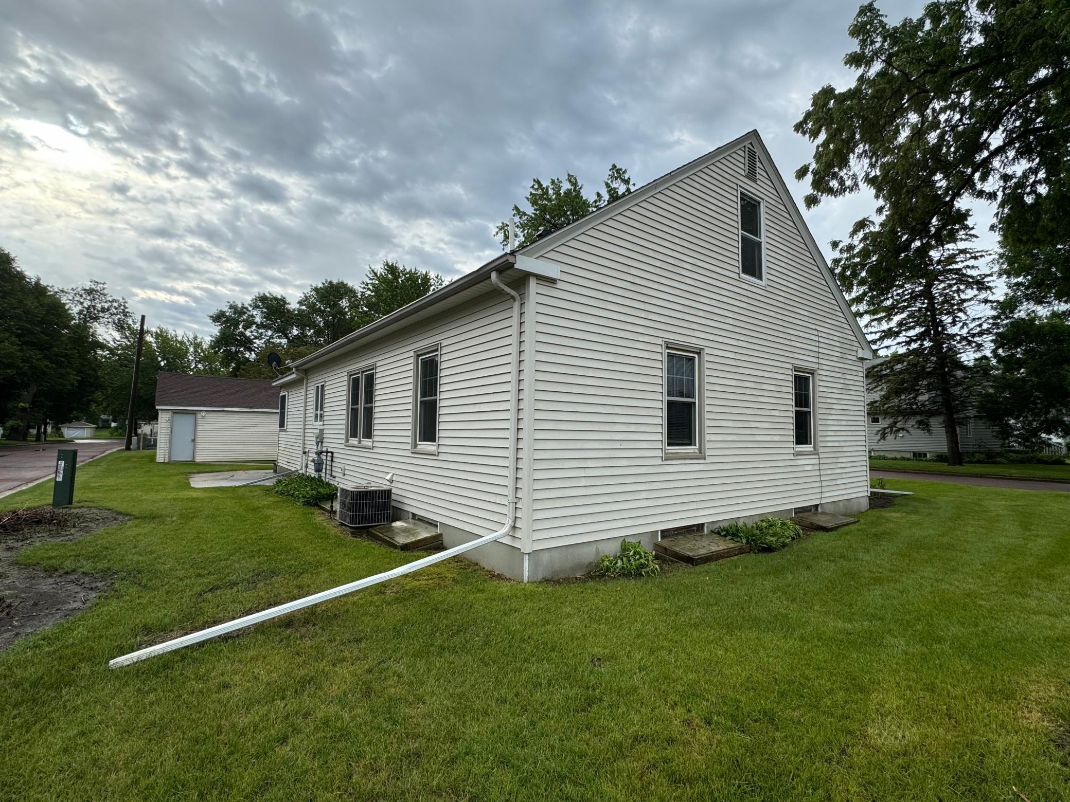 554 9th Street, Westbrook, Minnesota image 8