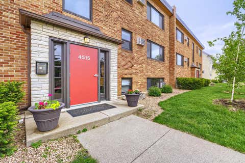 Condo For Sale - 4515 Grand Avenue<br/> Hennepin County, Minneapolis, MN 55419