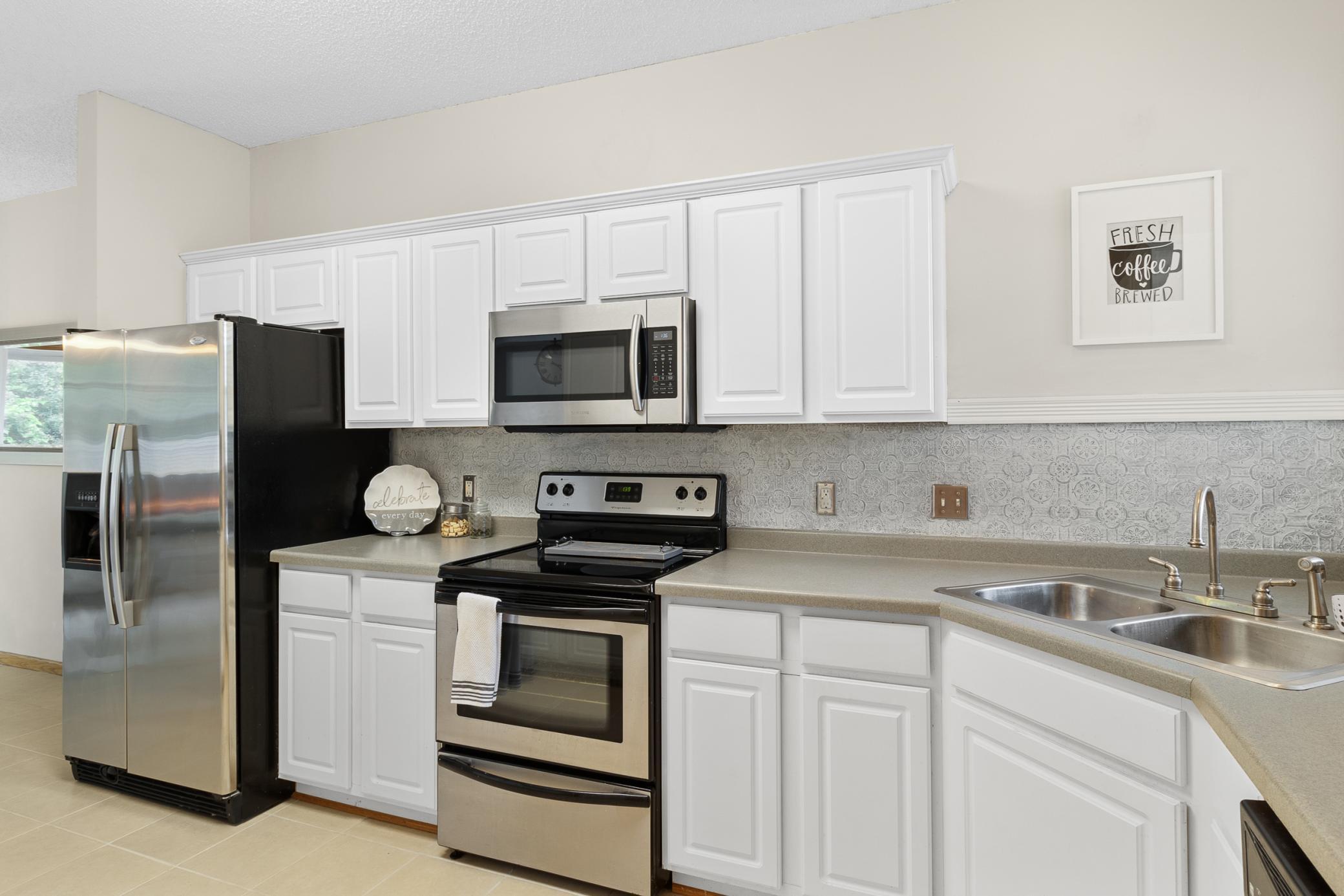 5633 200th Street #1102, Farmington, Minnesota image 3