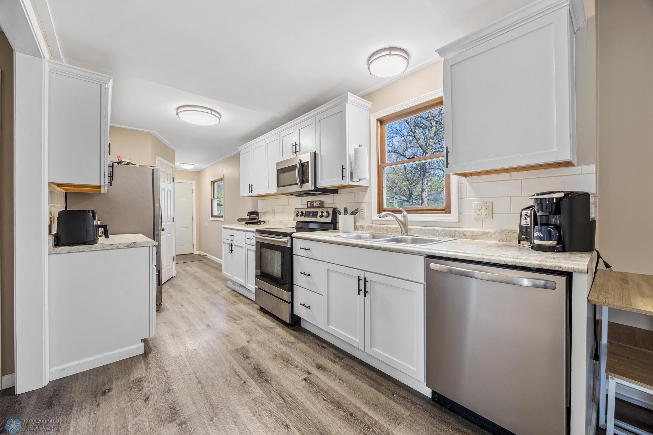 908 University Drive, Fargo, North Dakota image 8