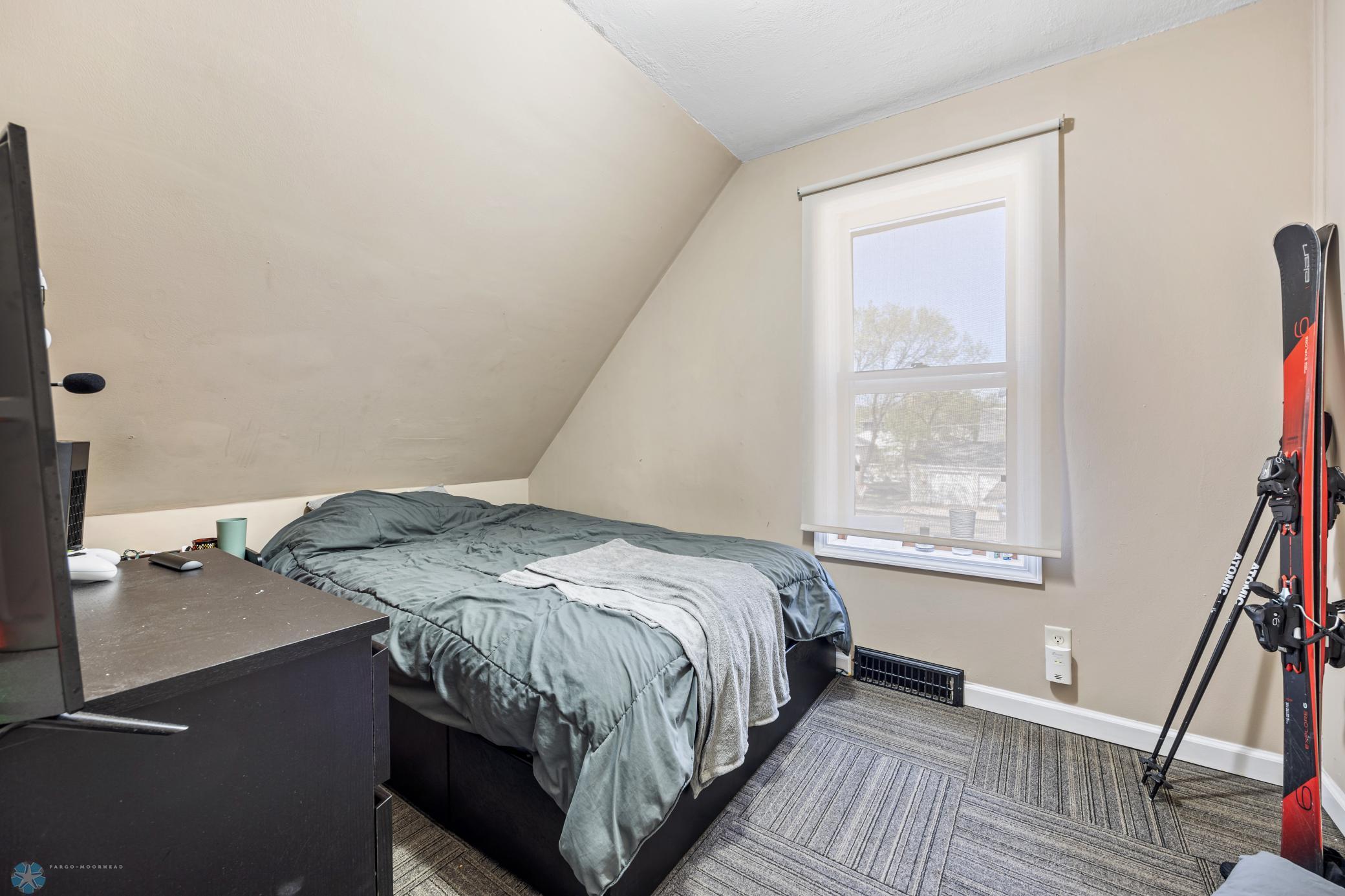 908 University Drive, Fargo, North Dakota image 15