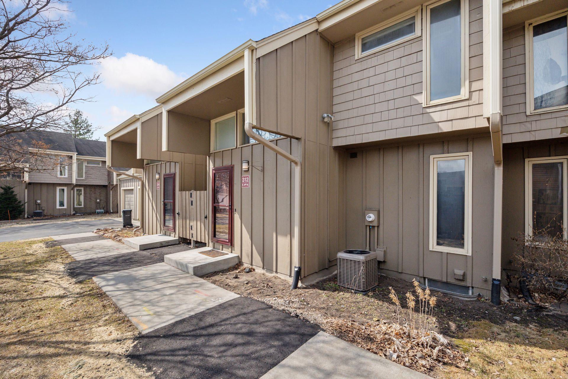 312 E 44th Street, Minneapolis, Minnesota image 3