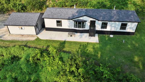 Homes For Sale - 5755 Oak Forest Lane<br/> Houston County, Houston, MN 55943