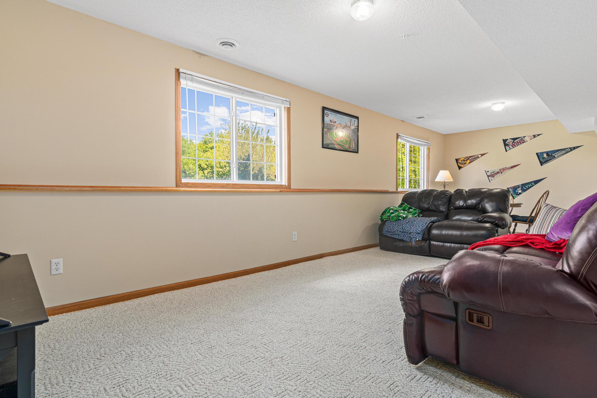 6841 Benton Circle, Inver Grove Heights, Minnesota image 26