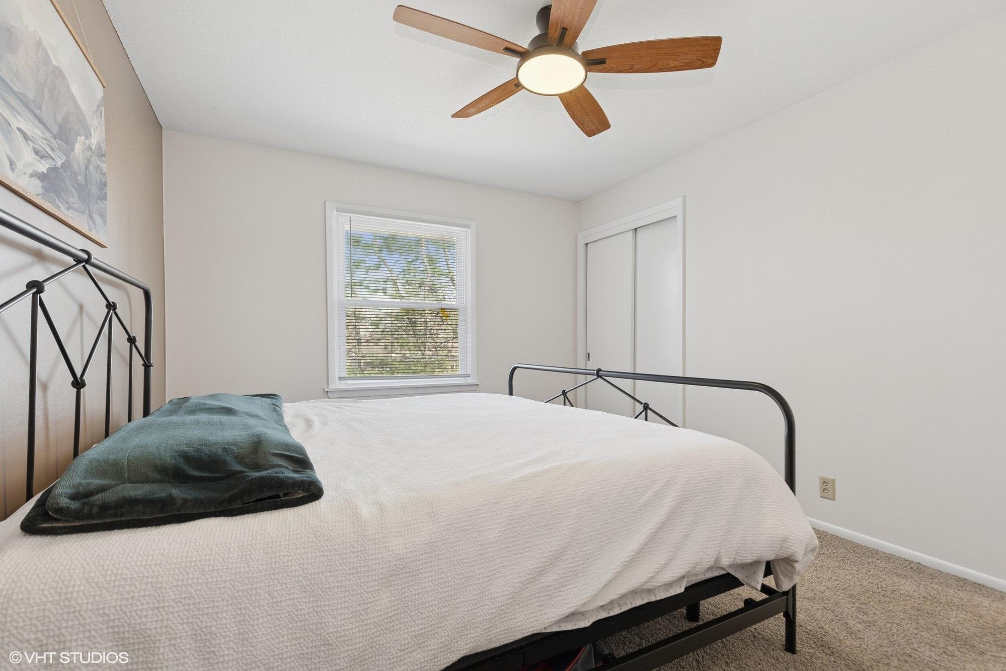 3208 Highland Drive, Burnsville, Minnesota image 20