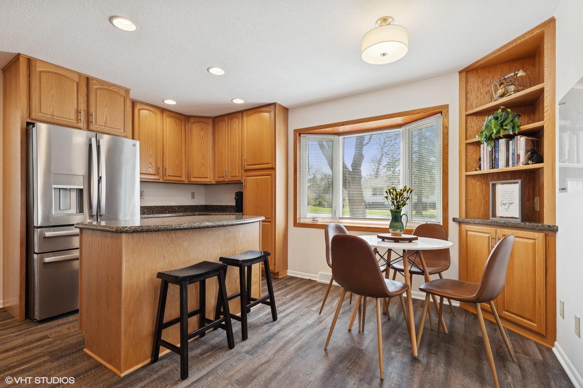 3208 Highland Drive, Burnsville, Minnesota image 13