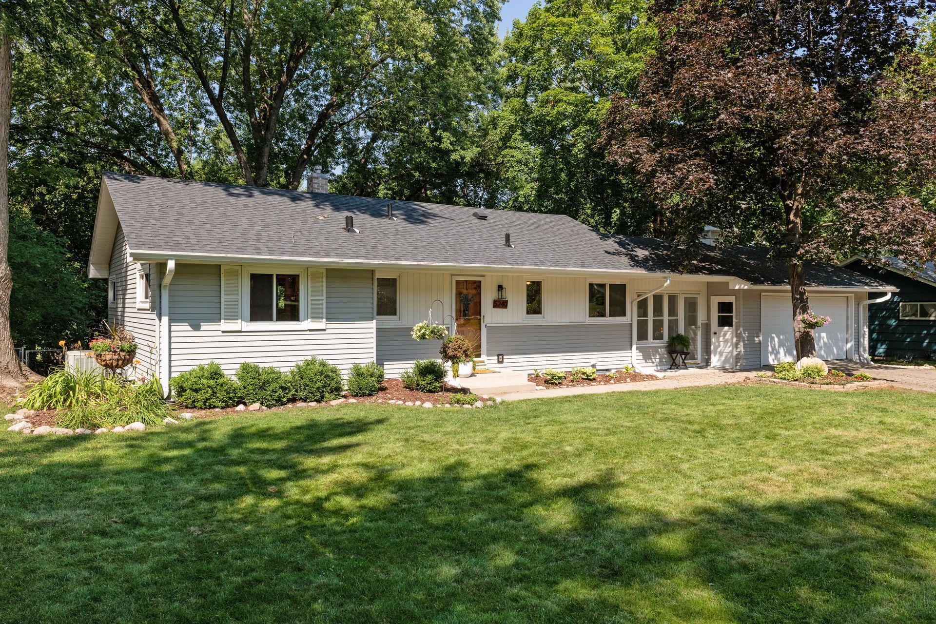 5240 Birch Road, Minnetonka, Minnesota image 1