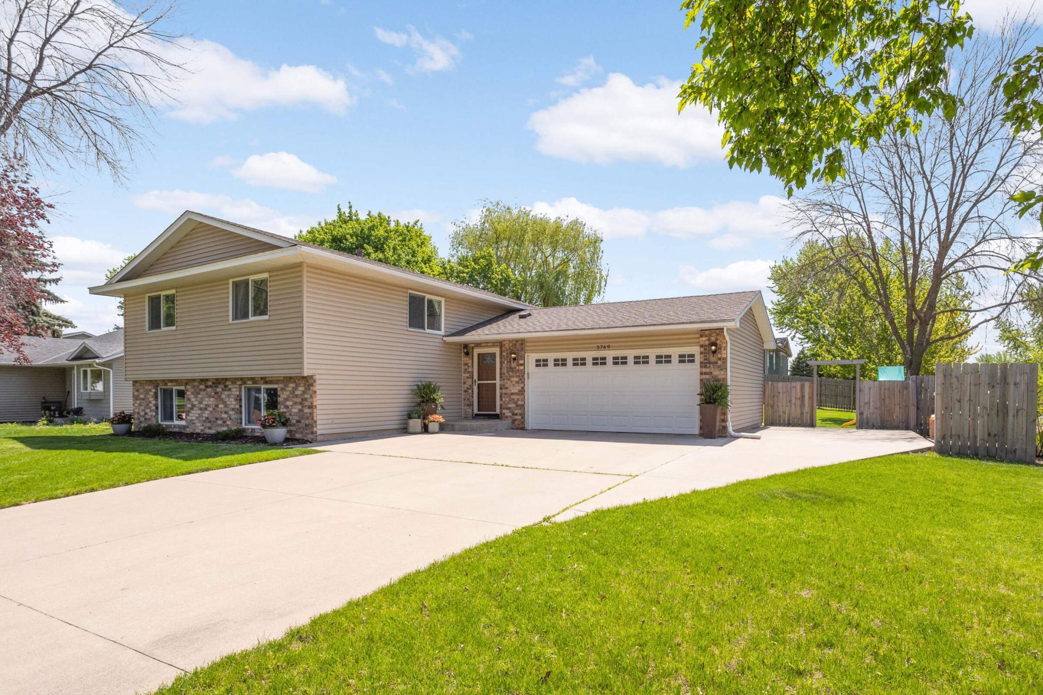 5749 W 137th Street, Savage, Minnesota image 34