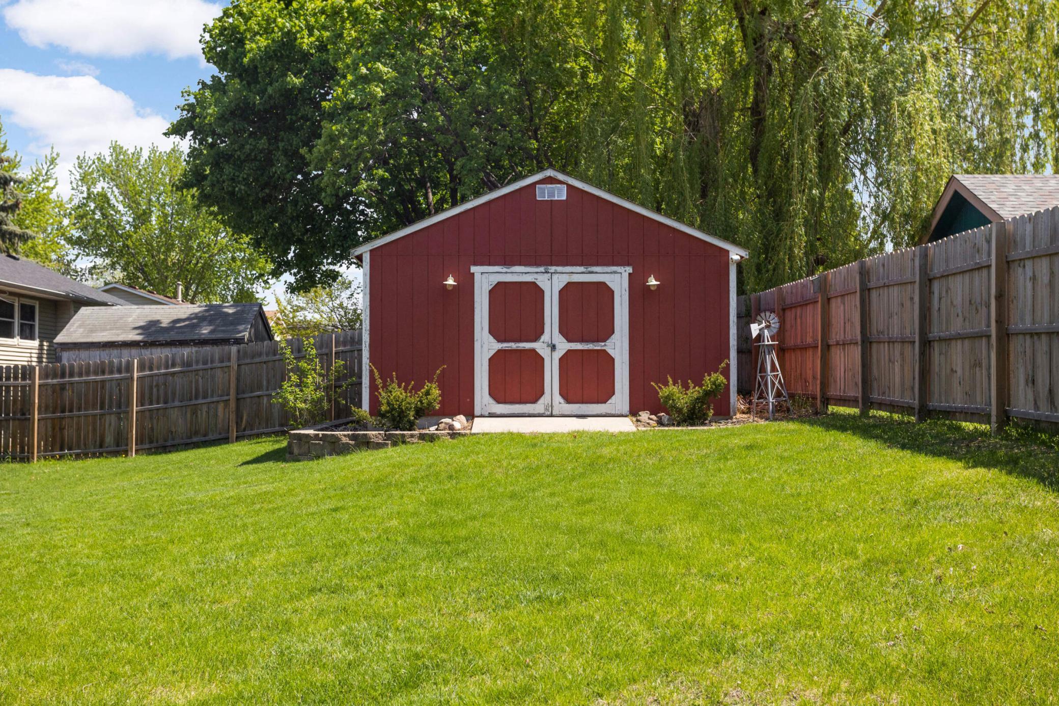 5749 W 137th Street, Savage, Minnesota image 33