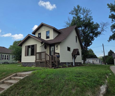 Homes For Sale - 417 High Street<br/> Albert Lea, MN 56007