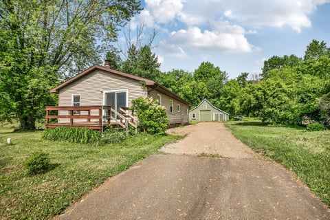 Homes For Sale - 31698 Cedar Crest Trail<br/> Isanti County, North Branch, MN 55056