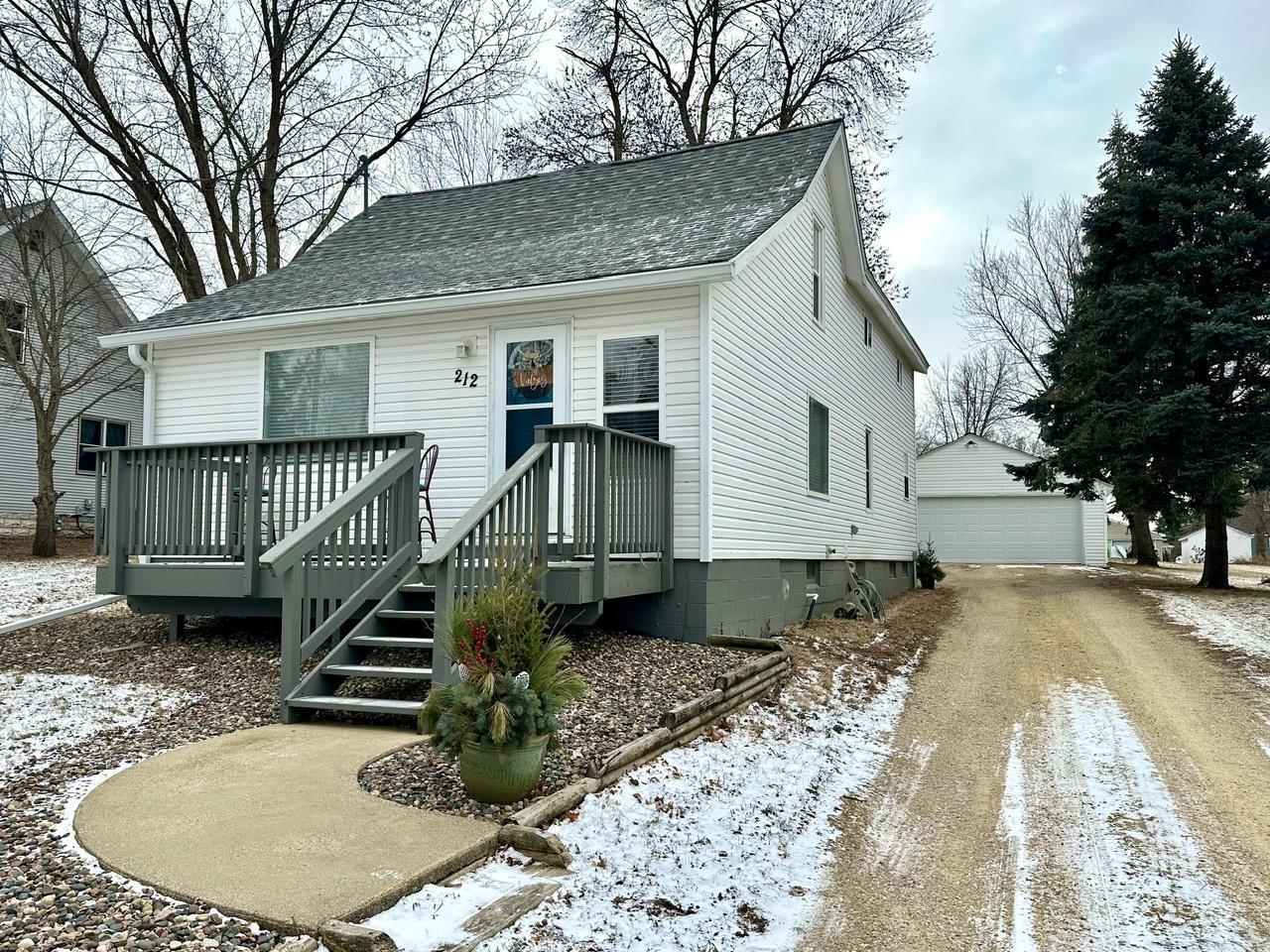 212 Main Street, Clarks Grove, Minnesota image 1