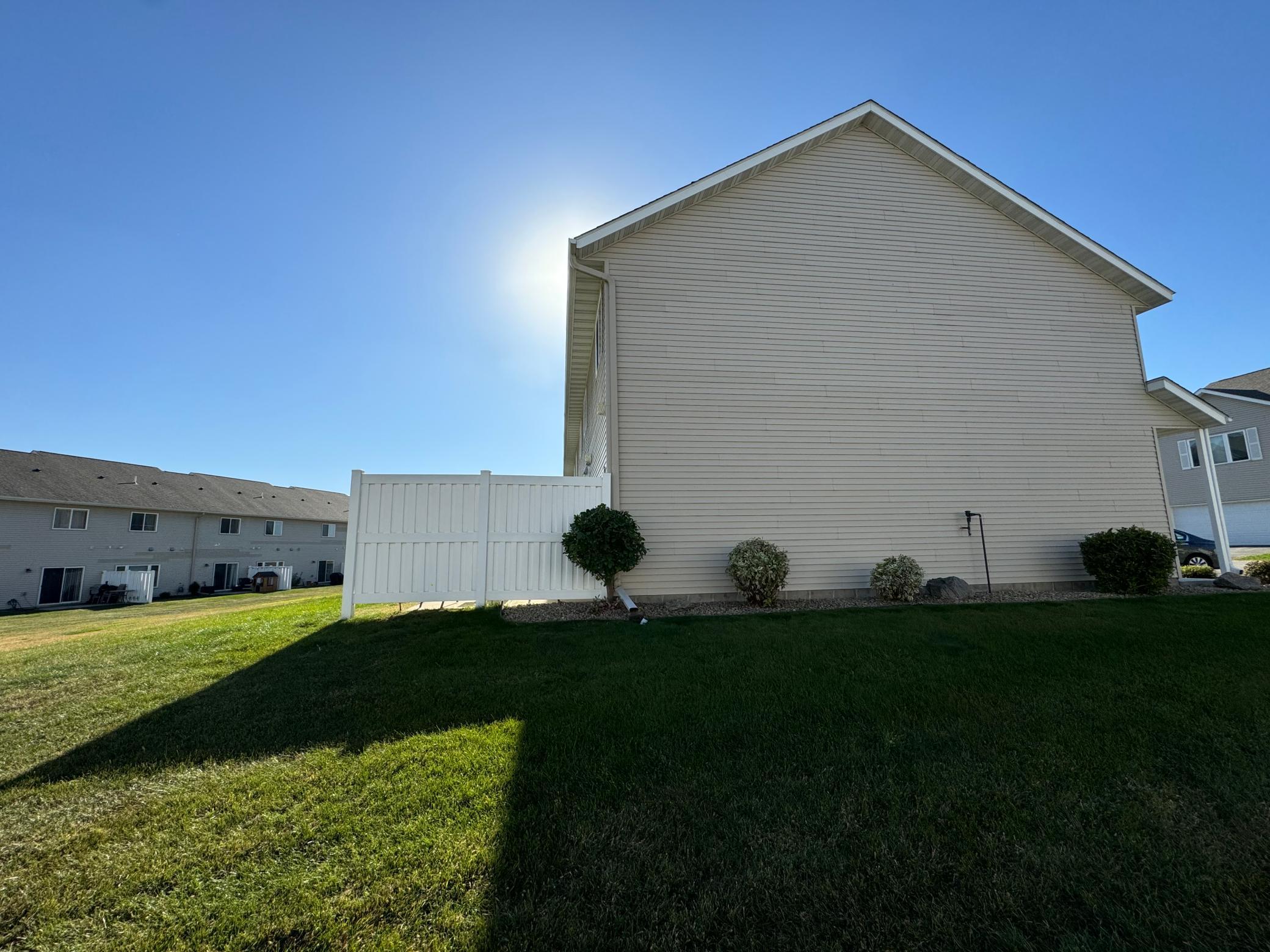 2108 Hemlock Trail, North Mankato, Minnesota image 3