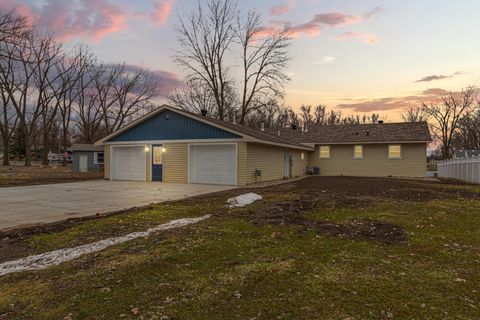 Homes For Sale - 918 Marian Street<br/> Waterville, MN 56096