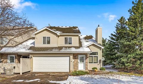 Townhouse For Sale - 7786 79th Street<br/> Cottage Grove, MN 55016